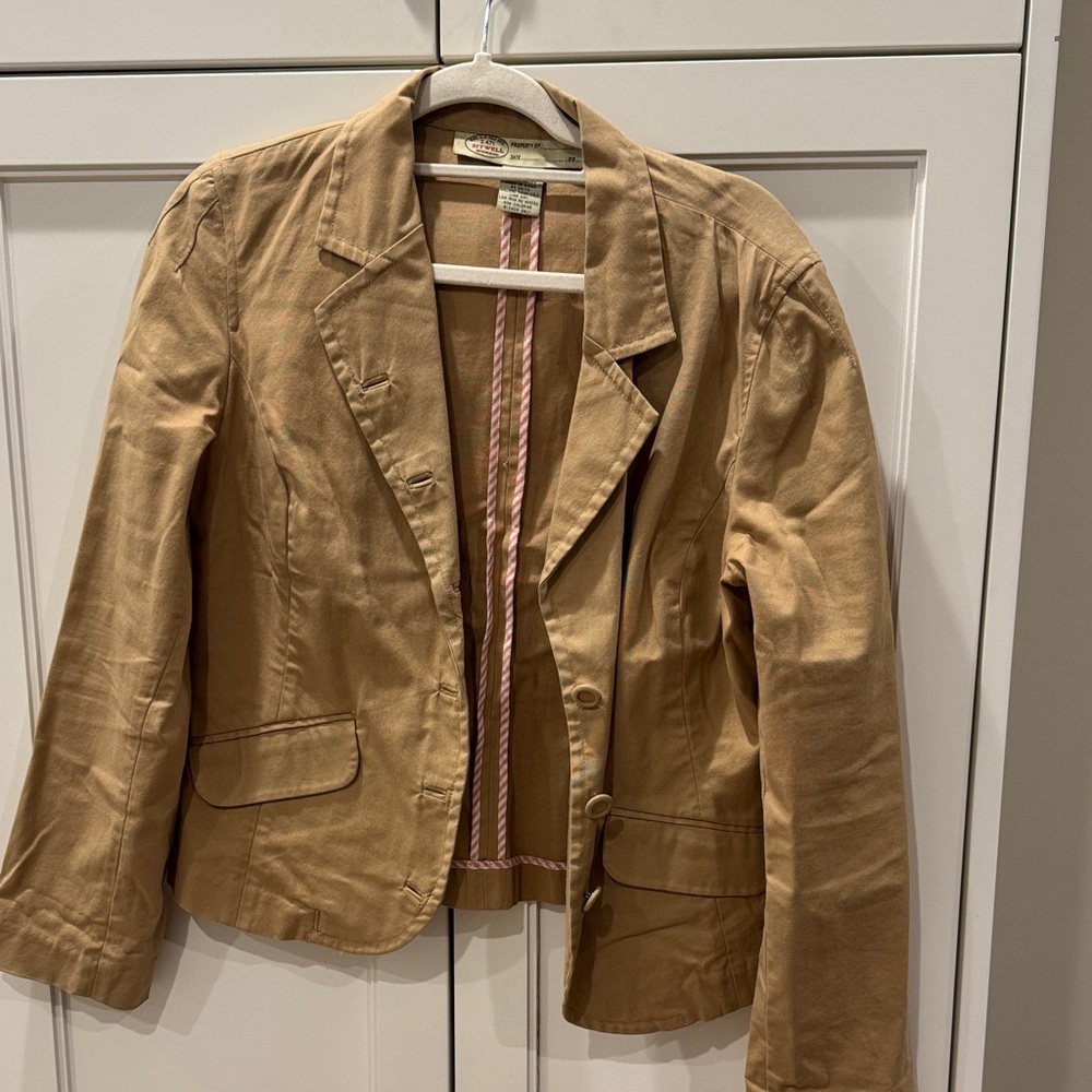 Classic Tan Women's Blazer